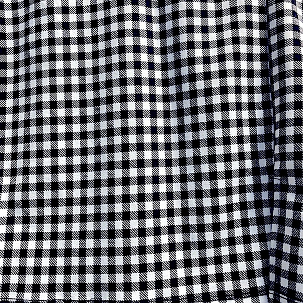 🍒 BOGO 🍒 Black & White Checkered A line Stretchy Mini Skirt w/ slit - Picture 4 of 7